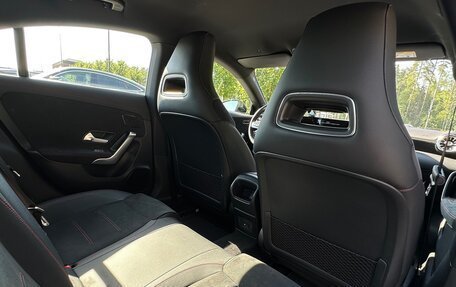 Mercedes-Benz CLA, 2020 год, 4 300 000 рублей, 24 фотография