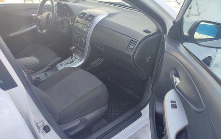 Toyota Corolla, 2011 год, 950 000 рублей, 12 фотография