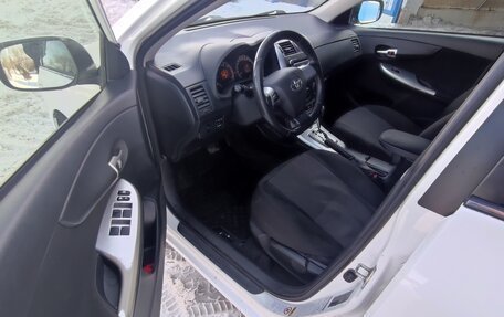 Toyota Corolla, 2011 год, 950 000 рублей, 10 фотография