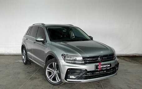 Volkswagen Tiguan II, 2020 год, 3 199 000 рублей, 3 фотография