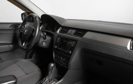 Skoda Rapid I, 2015 год, 1 299 000 рублей, 7 фотография