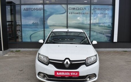 Renault Logan II, 2016 год, 550 000 рублей, 2 фотография
