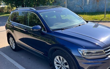 Volkswagen Tiguan II, 2017 год, 2 500 000 рублей, 1 фотография