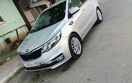 KIA Rio III рестайлинг, 2015 год, 700 000 рублей, 16 фотография
