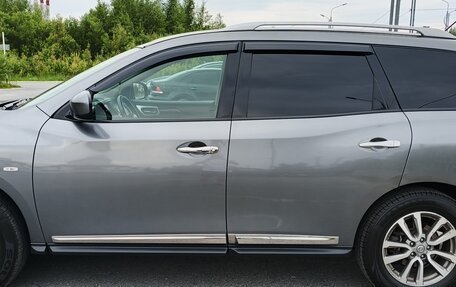Nissan Pathfinder, 2015 год, 1 920 000 рублей, 3 фотография