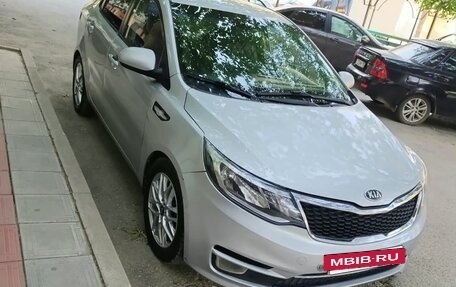 KIA Rio III рестайлинг, 2015 год, 700 000 рублей, 10 фотография
