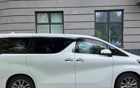 Toyota Alphard III, 2020 год, 5 650 000 рублей, 4 фотография