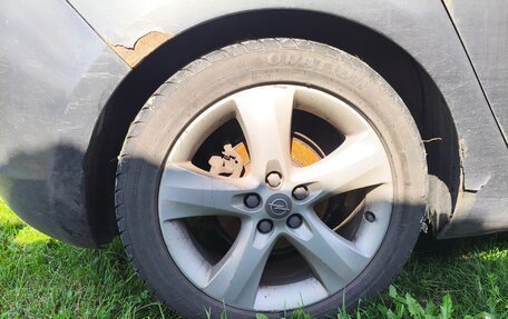 Opel Astra J, 2011 год, 700 000 рублей, 10 фотография