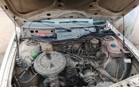 Audi 100, 1986 год, 200 000 рублей, 11 фотография