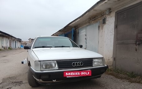 Audi 100, 1986 год, 200 000 рублей, 10 фотография