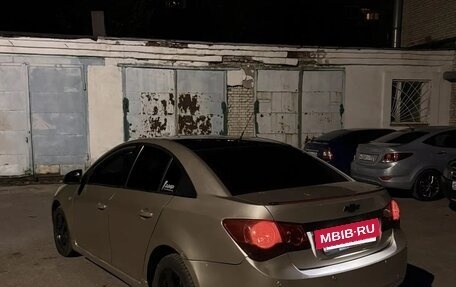 Chevrolet Cruze II, 2011 год, 650 000 рублей, 9 фотография