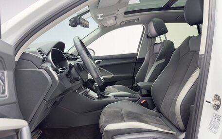 Audi Q3, 2022 год, 2 433 000 рублей, 12 фотография