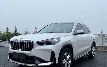 BMW X1, 2023 год, 3 200 000 рублей, 1 фотография