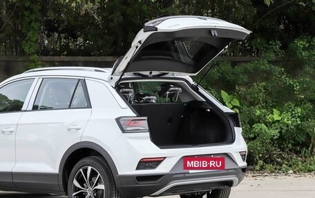 Volkswagen T-Roc I, 2026 год, 2 643 675 рублей, 27 фотография