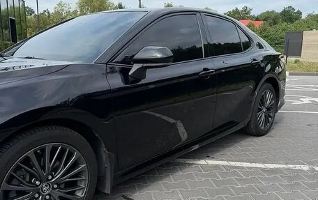 Toyota Camry, 2018 год, 2 200 000 рублей, 3 фотография
