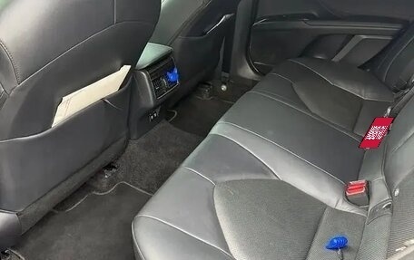 Toyota Camry, 2018 год, 2 200 000 рублей, 4 фотография