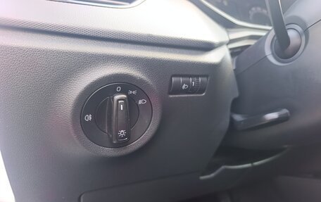 Skoda Rapid II, 2020 год, 1 520 000 рублей, 30 фотография