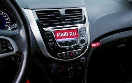 Hyundai Solaris II рестайлинг, 2011 год, 648 000 рублей, 11 фотография