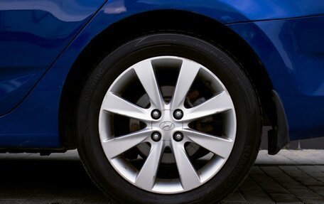 Hyundai Solaris II рестайлинг, 2011 год, 648 000 рублей, 21 фотография