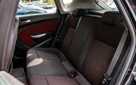 Opel Astra J, 2012 год, 650 000 рублей, 14 фотография