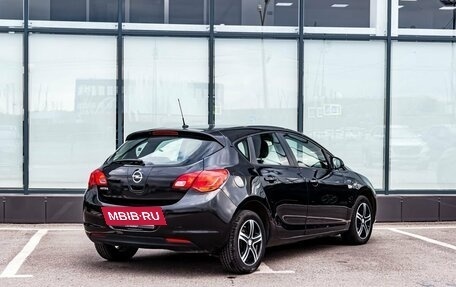 Opel Astra J, 2012 год, 650 000 рублей, 2 фотография