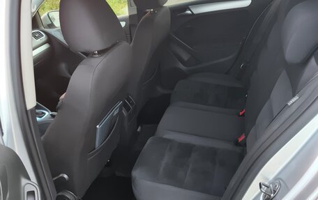 Volkswagen Golf VI, 2011 год, 669 000 рублей, 21 фотография