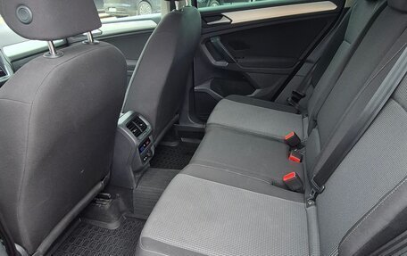 Volkswagen Tiguan II, 2021 год, 2 600 000 рублей, 9 фотография