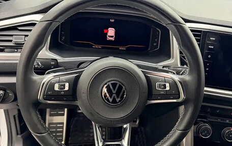 Volkswagen T-Roc I, 2022 год, 1 800 000 рублей, 8 фотография