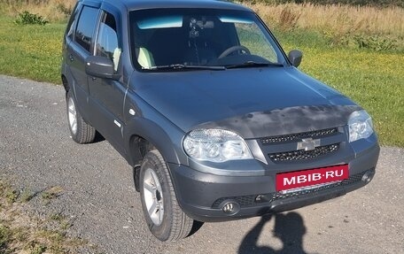 Chevrolet Niva I рестайлинг, 2013 год, 455 000 рублей, 3 фотография