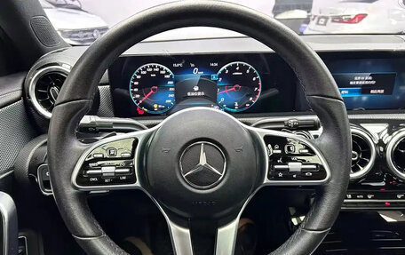 Mercedes-Benz A-Класс, 2023 год, 2 100 000 рублей, 8 фотография