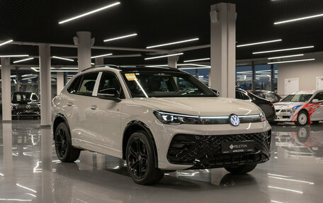 Volkswagen Tiguan, 2026 год, 4 900 000 рублей, 2 фотография