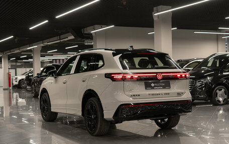 Volkswagen Tiguan, 2026 год, 4 900 000 рублей, 4 фотография