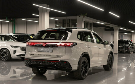 Volkswagen Tiguan, 2026 год, 4 900 000 рублей, 5 фотография