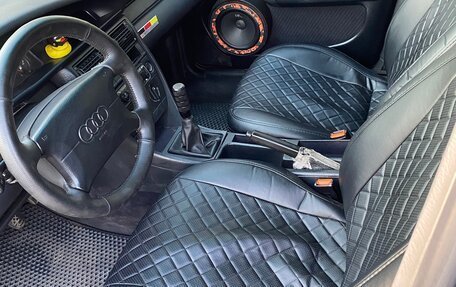 Audi A6, 1995 год, 370 000 рублей, 10 фотография