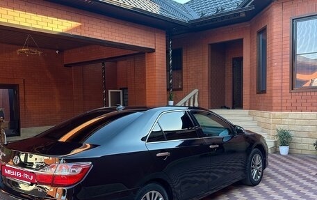 Toyota Camry, 2016 год, 2 250 000 рублей, 4 фотография