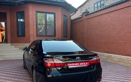 Toyota Camry, 2016 год, 2 250 000 рублей, 3 фотография