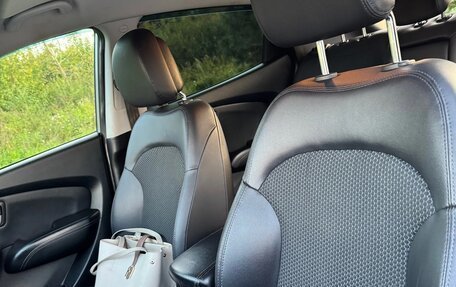 Hyundai ix35 I рестайлинг, 2012 год, 1 170 000 рублей, 8 фотография
