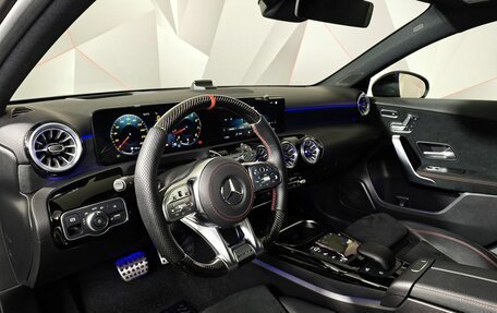 Mercedes-Benz A-Класс AMG, 2021 год, 4 200 000 рублей, 19 фотография