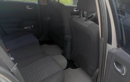 Renault Megane II, 2007 год, 250 000 рублей, 10 фотография