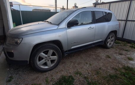 Jeep Compass I рестайлинг, 2011 год, 1 100 000 рублей, 2 фотография