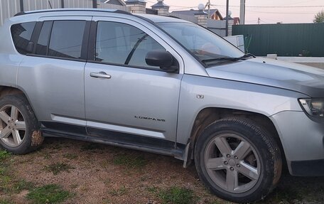 Jeep Compass I рестайлинг, 2011 год, 1 100 000 рублей, 3 фотография