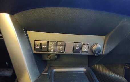 Toyota RAV4, 2013 год, 1 585 000 рублей, 15 фотография