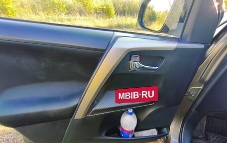 Toyota RAV4, 2013 год, 1 585 000 рублей, 10 фотография