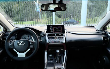 Lexus NX I, 2018 год, 3 539 000 рублей, 10 фотография