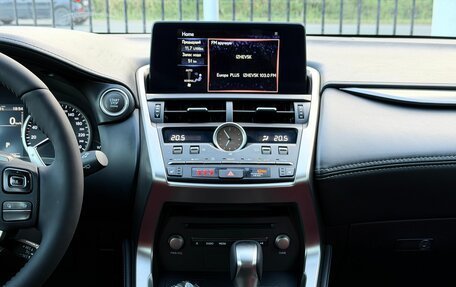 Lexus NX I, 2018 год, 3 539 000 рублей, 24 фотография
