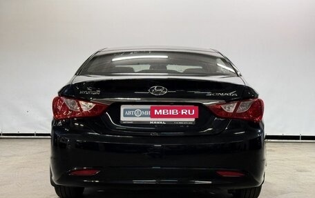 Hyundai Sonata VI, 2011 год, 1 175 000 рублей, 6 фотография