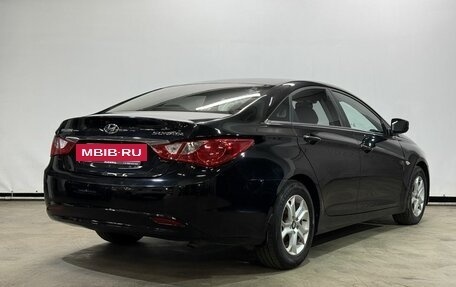 Hyundai Sonata VI, 2011 год, 1 175 000 рублей, 5 фотография