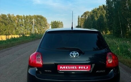 Toyota Auris II, 2008 год, 650 000 рублей, 2 фотография