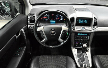 Chevrolet Captiva I, 2013 год, 900 000 рублей, 13 фотография