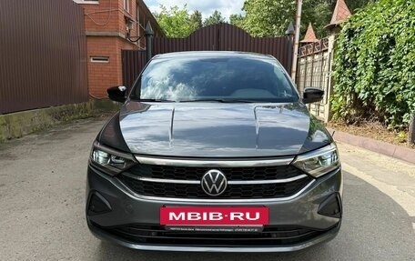 Volkswagen Polo VI (EU Market), 2021 год, 1 750 000 рублей, 2 фотография